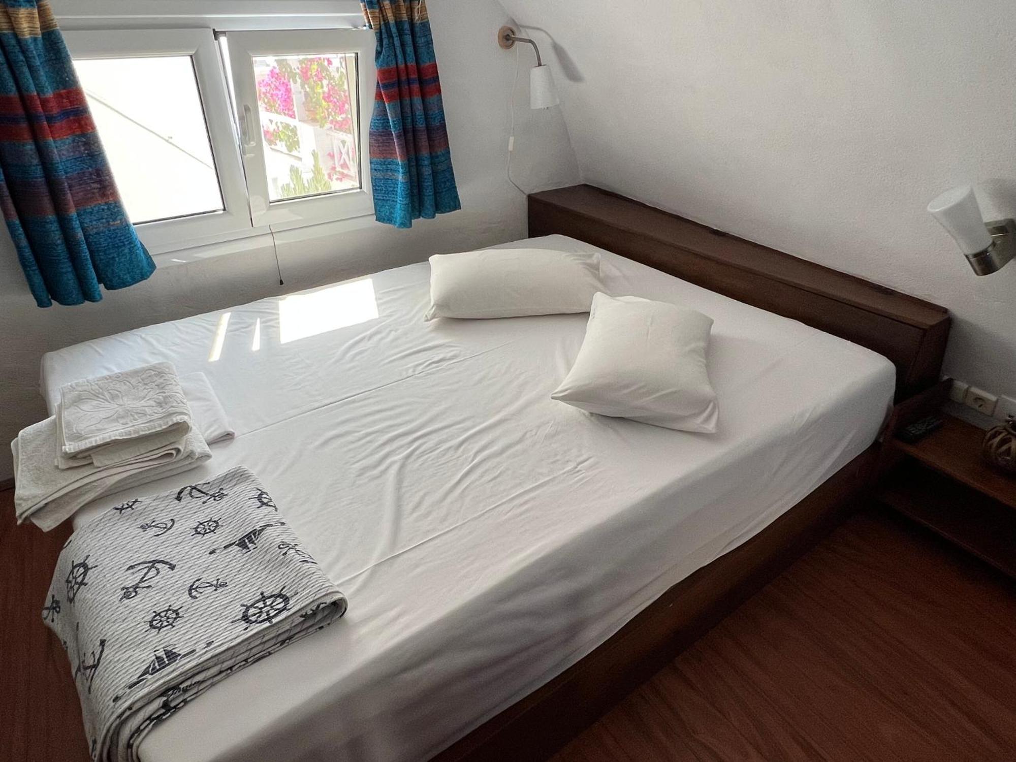 אויה Sunset View Apartment מראה חיצוני תמונה