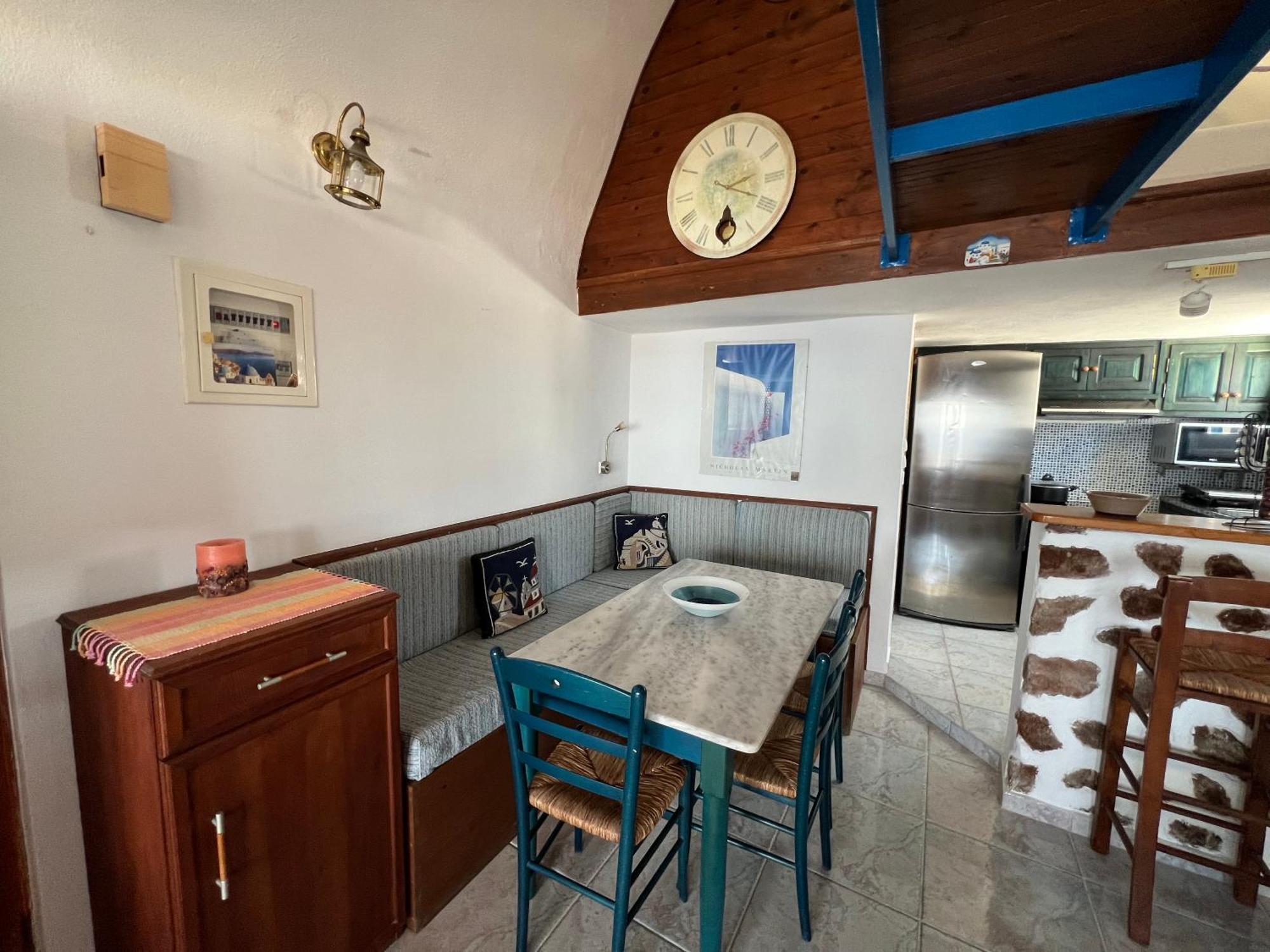 אויה Sunset View Apartment מראה חיצוני תמונה